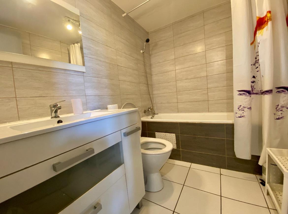 Carcassonne Aigle D Or Apartment Bagian luar foto
