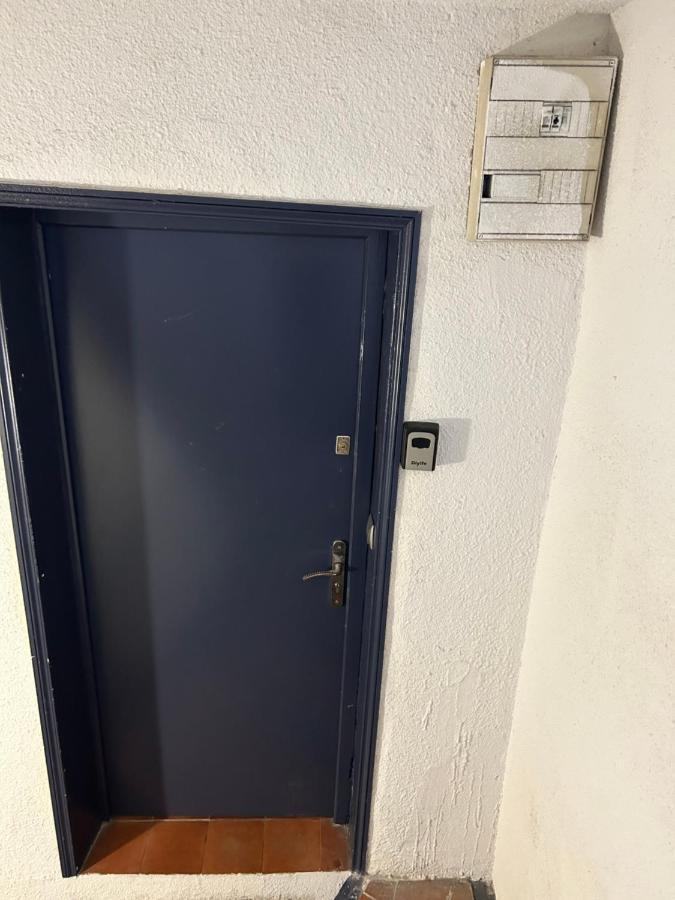 Carcassonne Aigle D Or Apartment Bagian luar foto